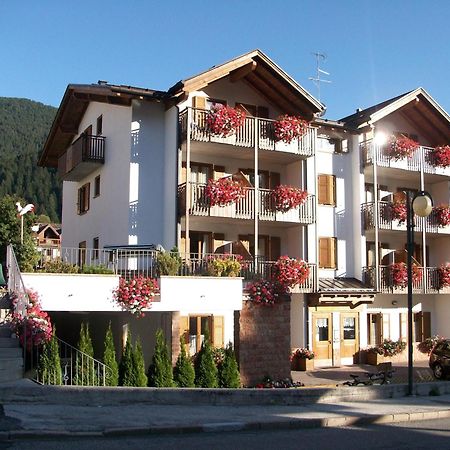 Residence Cima Tosa Andalo Esterno foto